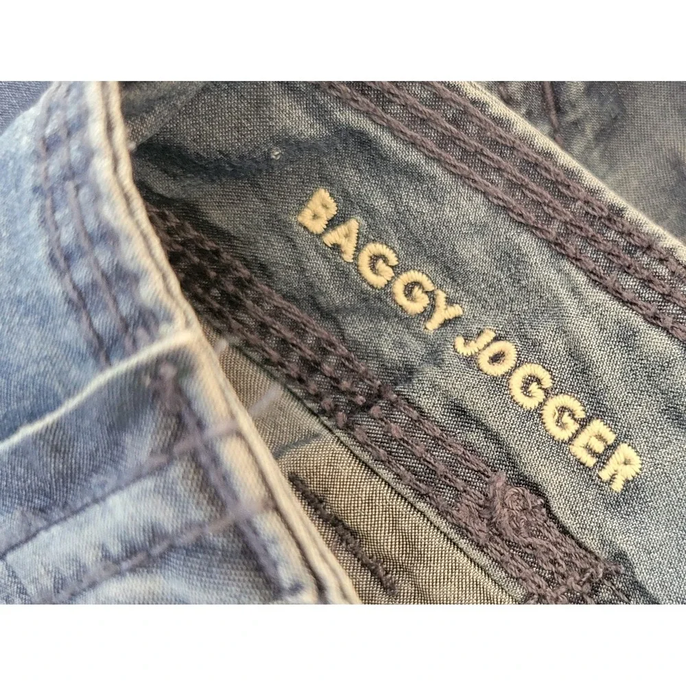 American Eagle Baggy Jogger Jeans - Picture 4 of 8